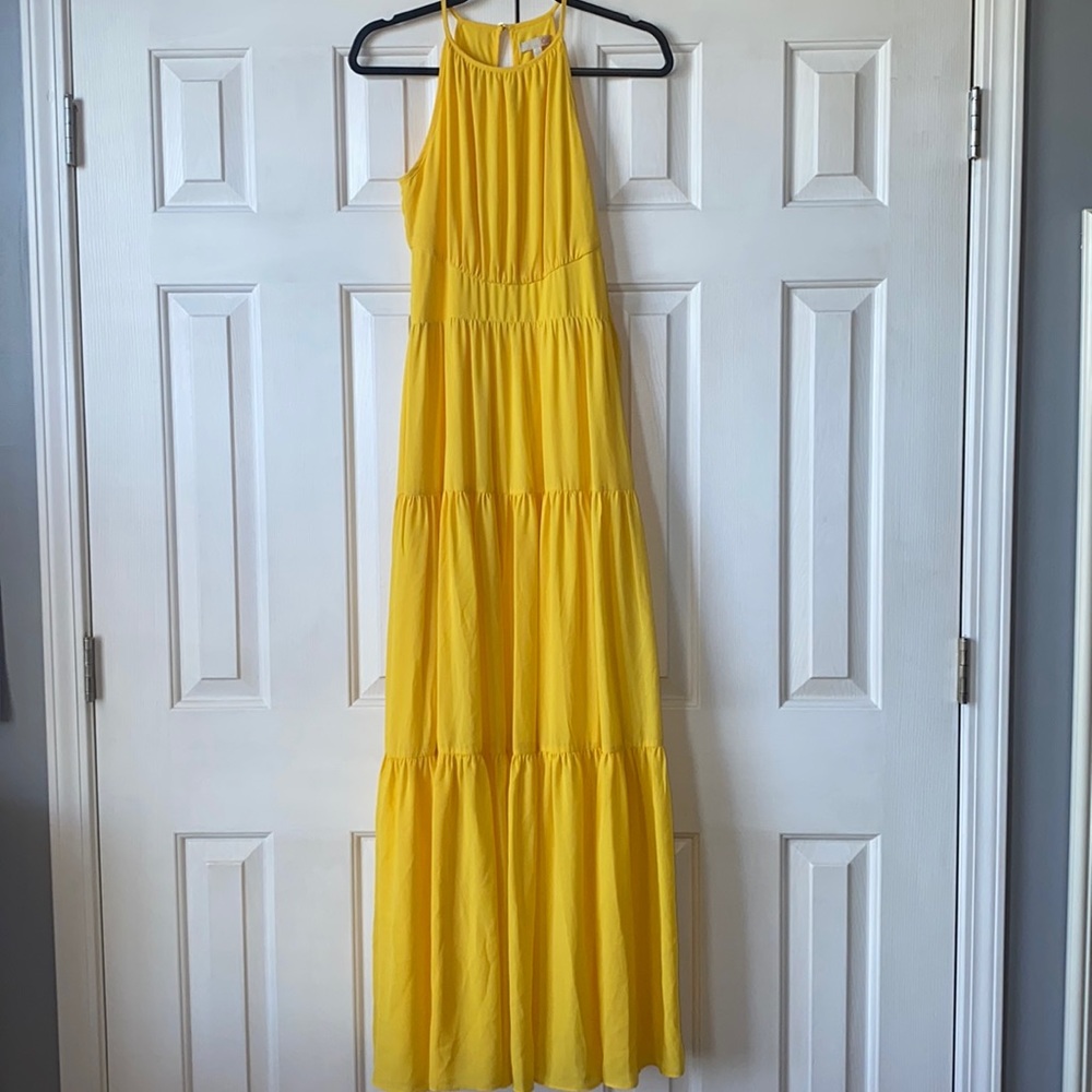 Gianni Bini yellow spring/summer dress